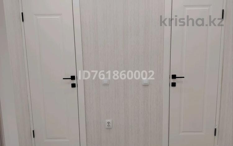 1-комнатная квартира · 42.5 м² · 2/5 этаж, мкр Астана 15 за 19 млн 〒 в Уральске — фото 2