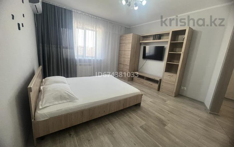 1-бөлмелі пәтер · 43 м² · 7/9 қабат, мкр. Алтын орда, Мкр. Батыс-2 4д, бағасы: 10 000 ₸ в Актобе — фото 8