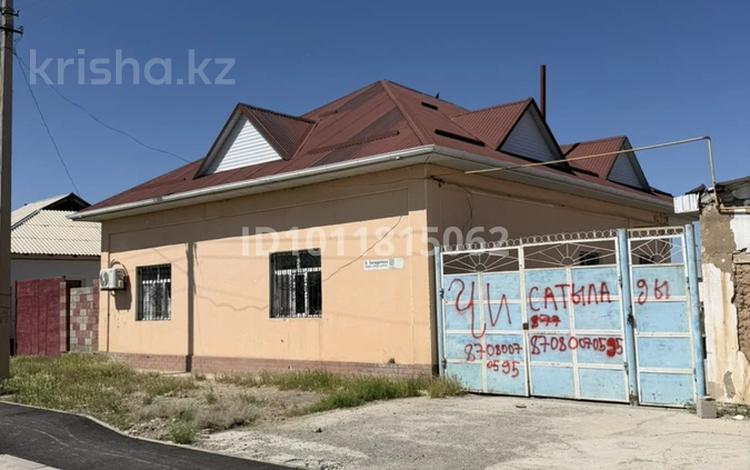 Отдельный дом · 4 комнаты · 180 м² · 10 сот., Сабир ибрагимов 7 — РИКСОС, ДВОРЕЦ, КМЗ за 18.5 млн ₸ в Туркестане — фото 3