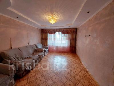 3-бөлмелі пәтер, 60 м², 4/5 қабат ай сайын, Ружейникова, бағасы: 90 000 〒 в Уральске