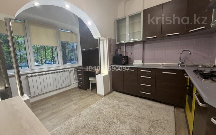 1-комнатная квартира · 36 м² · 1/5 этаж, Тулебаева 32 — Макатаева за 360 000 ₸ в Алматы, Медеуский р-н — фото 2