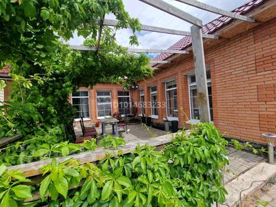 Отдельный дом · 7 комнат · 250 м² · 10 сот., Шолпан жандарбекова за 110 млн ₸ в Астане, Нура р-н