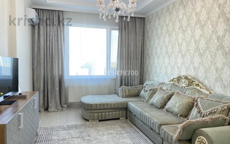 3-комнатная квартира · 100 м² · 9/14 этаж, Мангилик Ел 26А за 30 000 ₸ в Астане, Есильский р-н — фото 2
