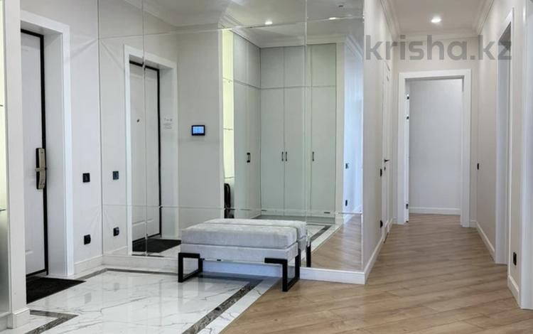 3-комнатная квартира · 120 м² · 8/18 этаж, Акмешит за 1.3 млн ₸ в Астане, Есильский р-н — фото 2