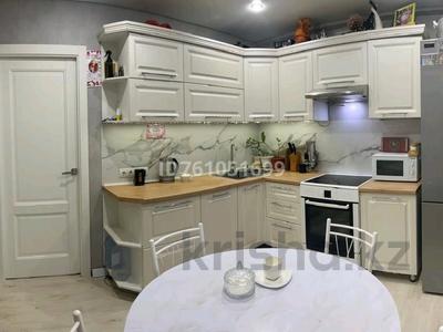 3-комнатная квартира · 69.5 м² · 1/5 этаж, Утепова 13 за 28.5 млн 〒 в Усть-Каменогорске, Ульбинский