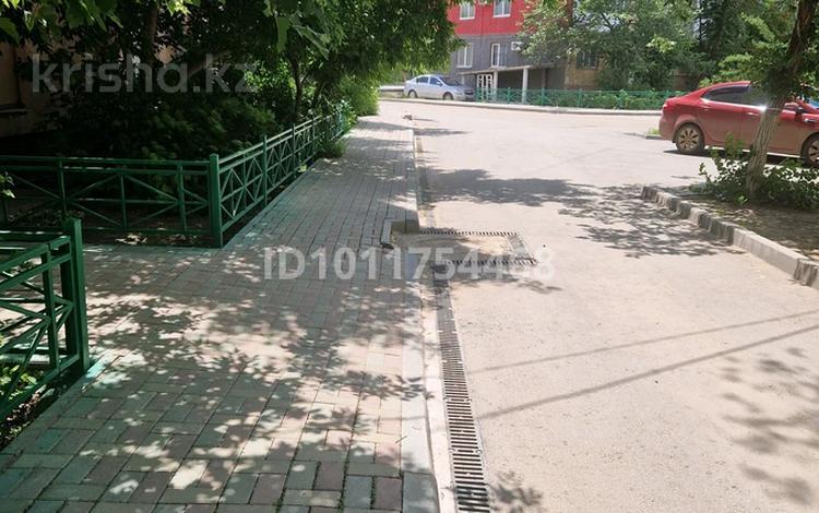 2-комнатная квартира · 44 м² · 2/5 этаж, Есет Батыра 120 — Абая за 11.5 млн ₸ в Актобе — фото 19