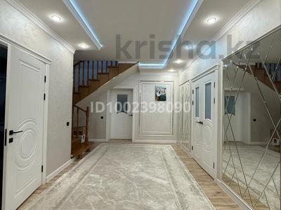 Жеке үй · 7 бөлме · 280 м², мкр Таусамалы — Жандосова, бағасы: 110 000 〒 в Алматы, Наурызбайский р-н