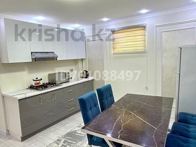 2-комнатная квартира · 50 м², Мамай батыра 24 — Рядом с Керуен Сарай (Венеция) за 15 000 〒 в Туркестане