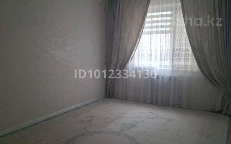 3-комнатная квартира · 74 м² · 2/5 этаж, 29-й мкр 9 за 22 млн ₸ в Актау — фото 2