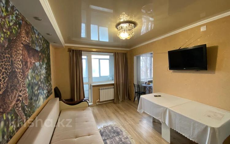 3-бөлмелі пәтер · 48 м² · 5/5 қабат, 18 мкр. 21, бағасы: 12.5 млн ₸ в Караганде, Алихана Бокейханова р-н — фото 2
