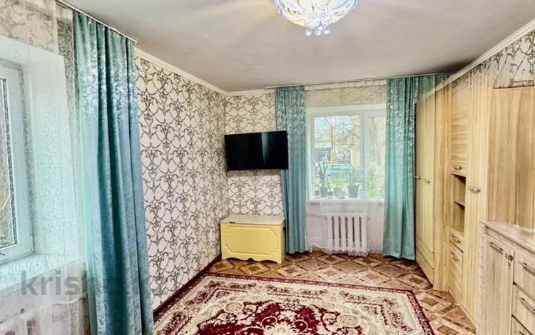 2-бөлмелі пәтер · 46.2 м² · 1/5 қабат, Орынбор 37/2, бағасы: 10 млн ₸ в Уральске — фото 2