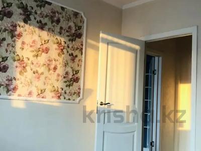 Аренда квартир в Алматинской обл.: 3-комнатная квартира · 100 м² · 7/8 этаж · помесячно, Алтын аул 7 — ЖК Алтын аул за 300 000 〒 3-комнатная квартира · 100 м² · 7/8 этаж · помесячно, Алтын аул 7 — ЖК Алтын аул за 300 000 〒 в Каскелене