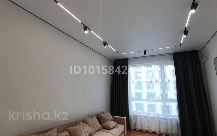 1-комнатная квартира · 36 м² · 9/18 этаж, Байтурсынова 28/1 за 240 000 ₸ в Астане, Сарайшык р-н — фото 2
