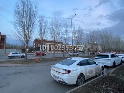 Еркін, кеңселер, қоймалар, қоғамдық тамақтану орны, медорталықтар мен дәріханалар, білім орталықтары, кабинеттер және жұмыс орындары · 270 м², бағасы: 1.3 млн ₸ в Астане, Алматы р-н