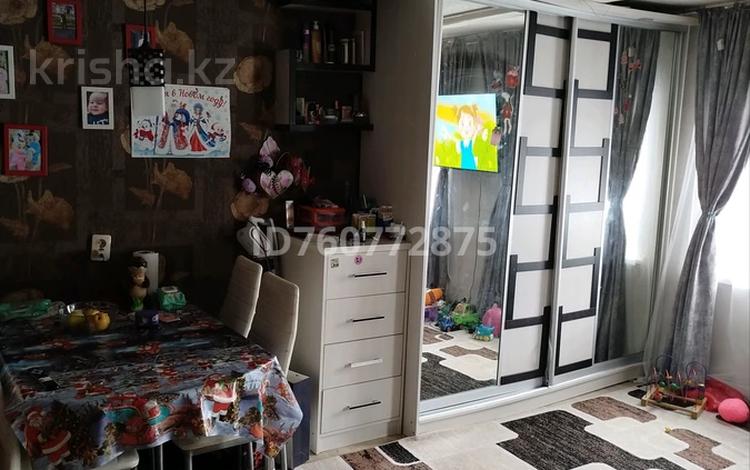 Отдельный дом · 2 комнаты · 46.3 м² · 438 сот., Сенная 41 — Район береке за 6.5 млн 〒 в Петропавловске — фото 2