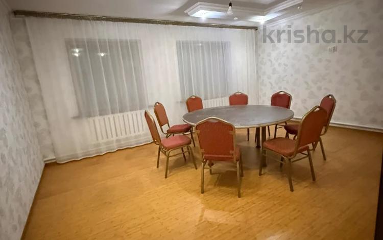 Отдельный дом · 6 комнат · 300 м² · 12 сот., Халиулина за 600 000 ₸ в Алматы, Медеуский р-н — фото 2