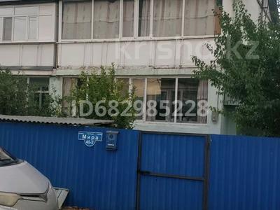 Отдельный дом · 4 комнаты · 130 м² · 9 сот., Кенгир 40 — Мира за 27 млн 〒 в Жезказгане