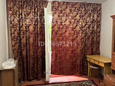 2-бөлмелі пәтер, 44 м², 2/4 қабат ай сайын, мкр №8 29, бағасы: 220 000 〒 в Алматы, Ауэзовский р-н