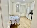 2-комнатная квартира · 80 м² · 7/10 этаж, Казыбек Би 40 — Пересечение улиц Есенберлина и Казыбек би за 25 000 ₸ в Усть-Каменогорске — фото 2