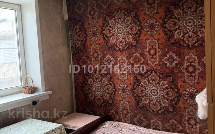 2-комнатная квартира · 51.3 м² · 5/5 этаж, ул. тынышбаева 3 — уг.ул. Сейфуллина за 35 млн ₸ в Алматы, Турксибский р-н — фото 2
