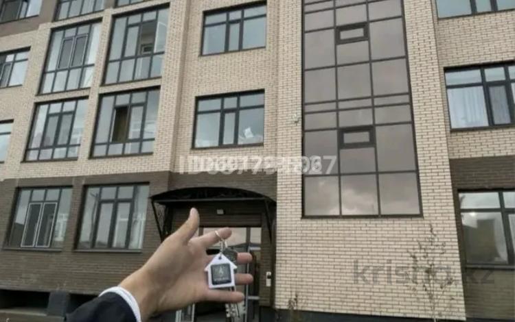 2-комнатная квартира, 66 м², 1/5 этаж, Муканова 55г за 26 млн 〒 в Караганде, Казыбек би р-н — фото 33