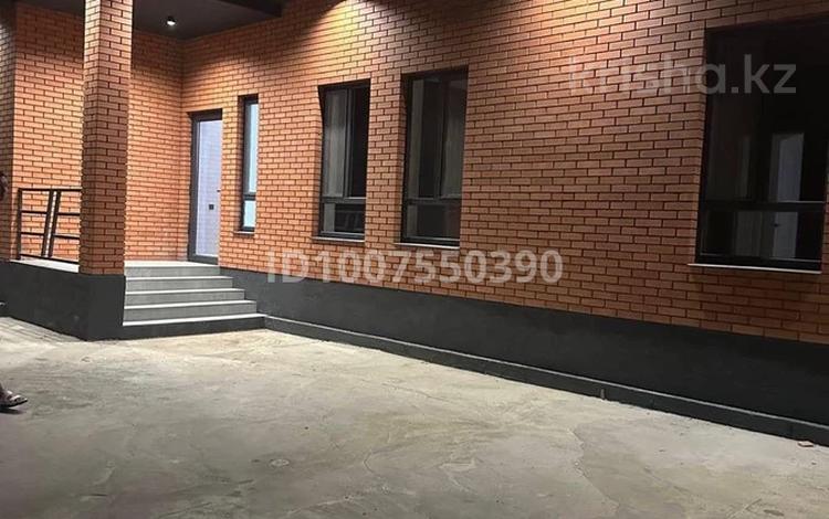 Отдельный дом · 6 комнат · 213 м² · 6 сот., ЖК ШАНЫРАК за 63 млн 〒 в  — фото 2