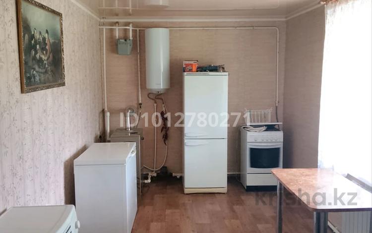 Отдельный дом · 3 комнаты · 121.6 м² · 30 сот., Маншук маметова 2 — Пригород Уральска,не далеко от центральной улице водникова за 9 млн 〒 — фото 2