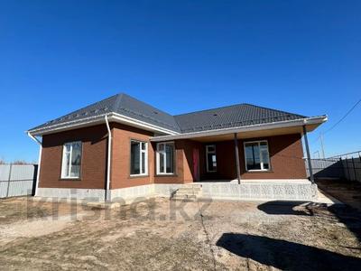 Отдельный дом · 4 комнаты · 165 м² · 7 сот., 088 711 за 57 млн ₸ в Аккайын