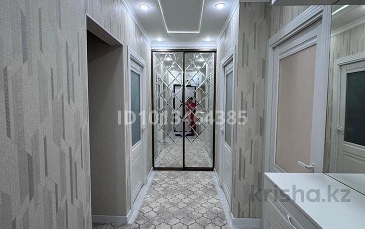3-бөлмелі пәтер · 70 м² · 4/5 қабат, 27-ш/а. 23, бағасы: 24 млн ₸ в Актау, 27-й мкр — фото 2
