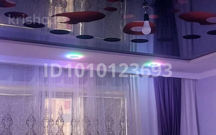 2-комнатная квартира · 50 м² · 5/5 этаж, Абая 43 — ТД " Нарша " за 20 млн ₸ в Сатпаев — фото 2