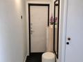 3-комнатная квартира · 46 м² · 5/5 этаж, Муканова за 17.4 млн ₸ в Караганде, Казыбек би р-н — фото 6