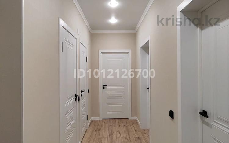 2-бөлмелі пәтер · 55 м² · 8/12 қабат, ул. Шарипа Омарова 3, бағасы: 32.5 млн ₸ в Алматы, Алатауский р-н — фото 2