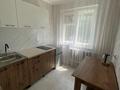 1-комнатная квартира · 38 м² · 3/5 этаж, мкр Юго-Восток, Республика 20 за 10 000 ₸ в Караганде, Казыбек би р-н — фото 3