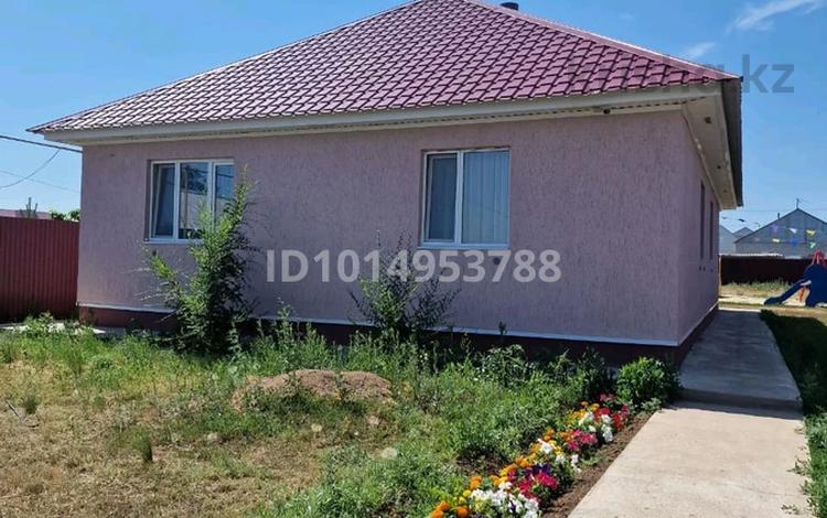 Отдельный дом · 4 комнаты · 115 м² · 10 сот., мкр. Зачаганск пгт, Мкр. птицфабрика — Птицфабрика за 25 млн ₸ в Уральске — фото 2