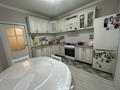3-комнатная квартира · 90 м² · 6/9 этаж, касыса кайсенова 6 — Аль Фараби за 58 млн ₸ в Астане, Есильский р-н — фото 11