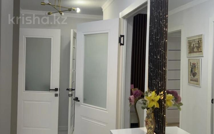 3-бөлмелі пәтер · 70 м² · 5/5 қабат, Актанберді — Актанберді 86, бағасы: 40 000 ₸ в  — фото 2