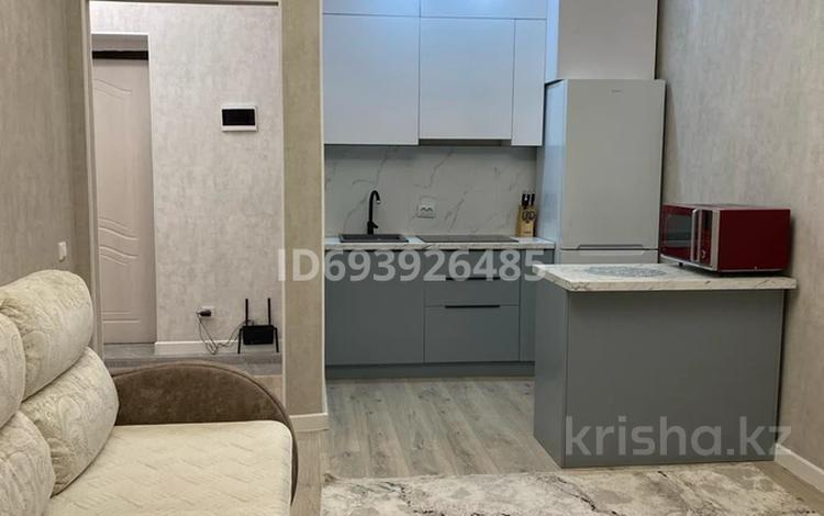 2-комнатная квартира, 39 м², 2/9 этаж, Байтурсынова 39/1 — Жумабаева