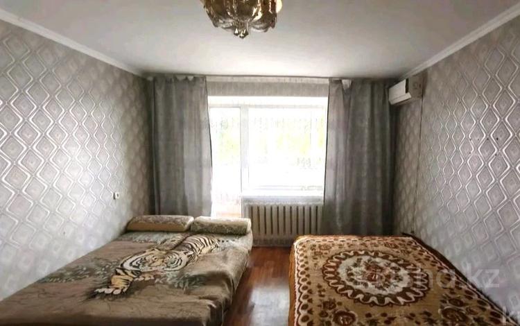 2-бөлмелі пәтер, 51 м², 3/5 қабат, Абулхаир хана 2/2 — Депо, бағасы: 17 млн 〒 в Уральске — фото 2