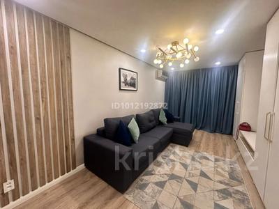 2-бөлмелі пәтер · 44 м² · 4/5 қабат, Жарокова 37\1 — Кабанбай батыра, бағасы: 39.5 млн ₸ в Алматы, Алмалинский р-н