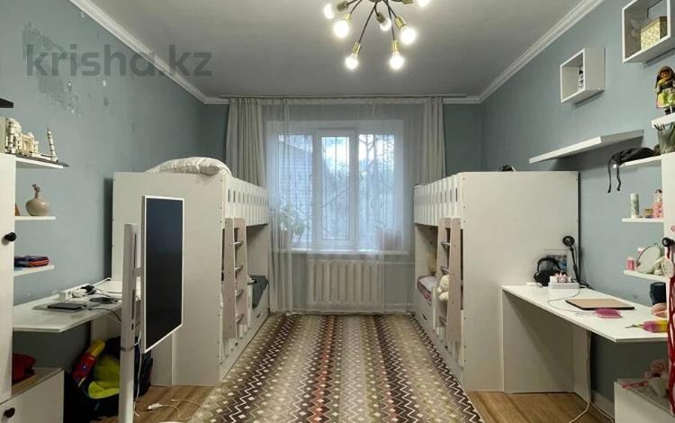 3-комнатная квартира · 75 м² · 2/3 этаж, Желтоксан 162 — золотой квадрат за 81 млн ₸ в Алматы, Алмалинский р-н — фото 20