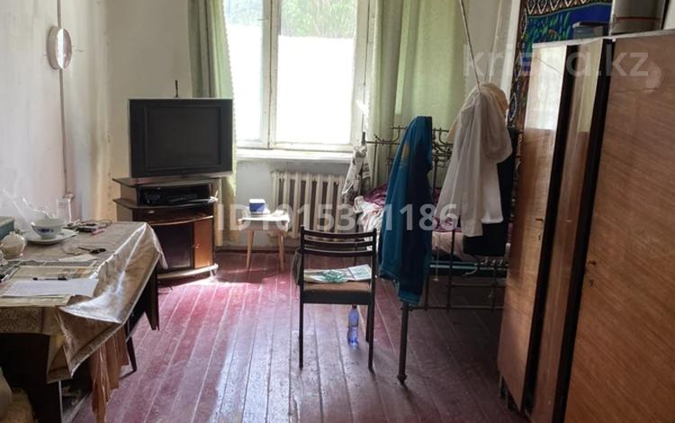 1-комнатная квартира · 35 м² · 3/5 этаж, Толе би 8 за 40 000 ₸ в Таразе — фото 2