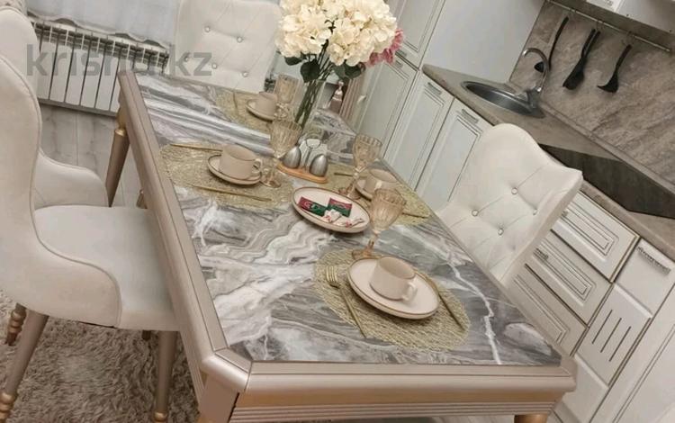 2-комнатная квартира · 60 м² · 1/5 этаж, мкр Кадыра Мырза-Али, Абулхаирхана — ТРК Орал за 18 000 ₸ в Уральске — фото 4