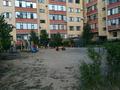 3-бөлмелі пәтер · 100 м² · 1/5 қабат, мкр. Алтын орда, Әлия Молдағұлова 64, бағасы: 38 млн ₸ в Актобе