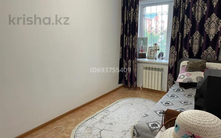 2-комнатная квартира, 45 м², 1/3 этаж, Нур Актобе 54К