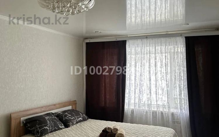 1-бөлмелі пәтер · 17 м² · 3/4 қабат, Толстого 51 — Абая, бағасы: 11 000 ₸ в Костанае — фото 2