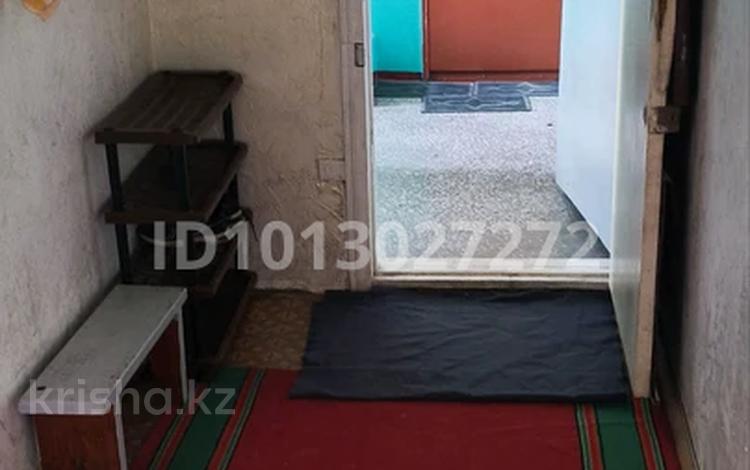 3-бөлмелі пәтер · 80 м² · 6/9 қабат, мкр Аксай-4 30 — Жубанова момуш улы, бағасы: 300 000 ₸ в Алматы, Ауэзовский р-н — фото 2