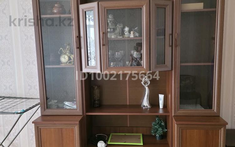 2-комнатная квартира · 43.2 м² · 5/5 этаж, 3 микр. 12 за 5.5 млн 〒 в Степногорске — фото 3