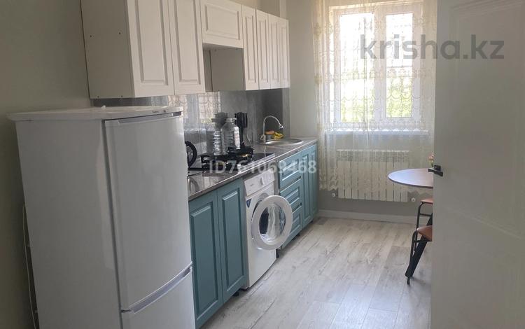 1-бөлмелі пәтер · 35 м² · 3/3 қабат, мкр Таугуль-3 69, бағасы: 180 000 ₸ в Алматы, Ауэзовский р-н — фото 11