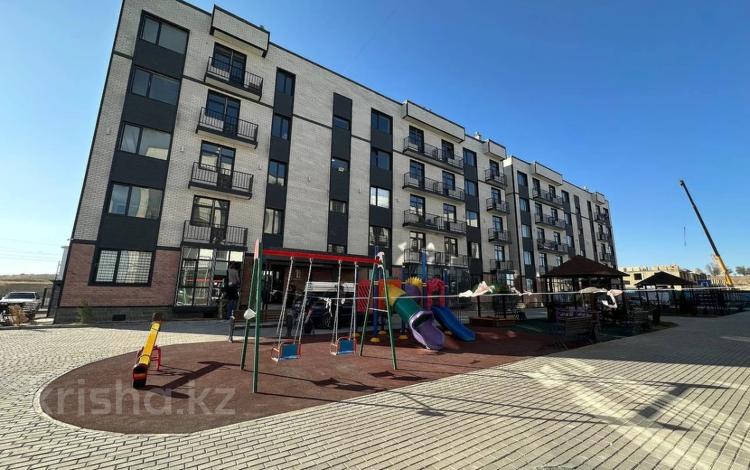 1-комнатная квартира · 40 м² · 2/5 этаж, мкр Асар-2, Микрорайон Асар 2 за 17 млн ₸ в Шымкенте, Абайский р-н — фото 2
