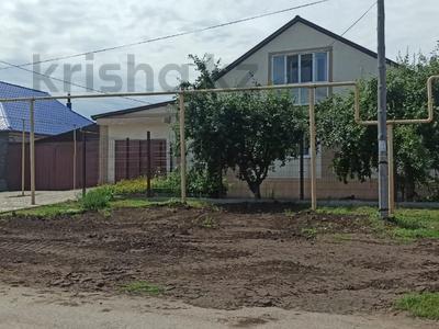 Отдельный дом · 4 комнаты · 191.5 м² · 10 сот., Садовая 40 за 45 млн ₸ в Костанае